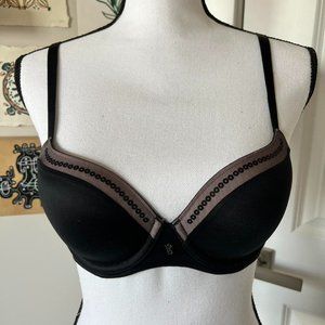 Fabulous by Victorias Secret line Demi bra with sequins